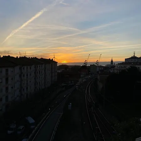 홈스테이 Apartamento No Centro De Viana